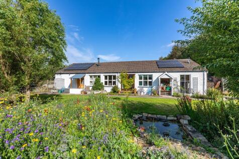 The Old Bowling House, Forest Road... 4 bed detached bungalow for sale