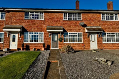 3 bedroom terraced house for sale