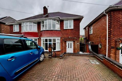 Wentworth Road, Coalville, LE67 3 bed semi