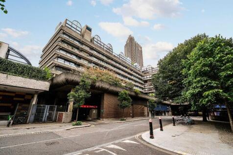 Studio flat for sale