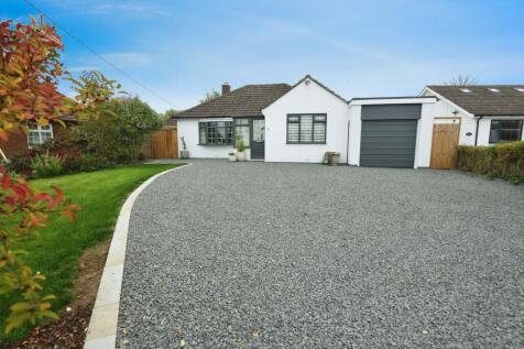 3 bedroom detached bungalow for sale