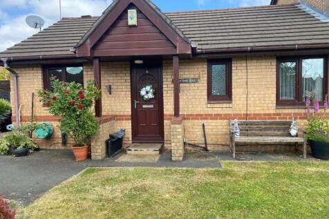 2 bedroom bungalow for sale