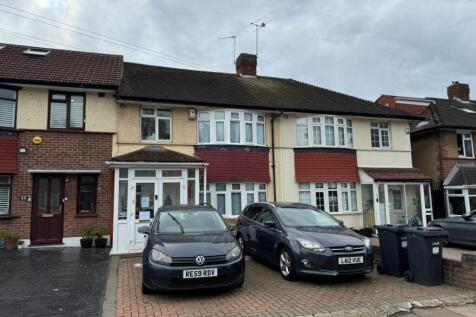 4 bedroom terraced house for sale