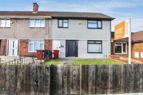 3 bedroom terraced house for sale