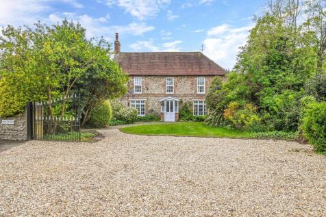 6 bedroom detached house for sale
