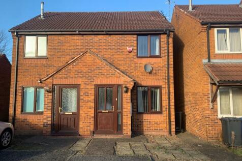 2 bedroom semi-detached house for sale