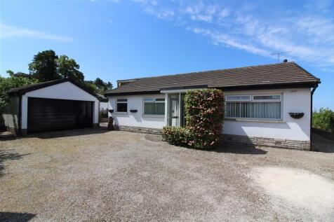 Hall Garth Close, Carnforth LA6 2 bed bungalow for sale
