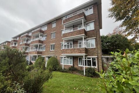 Poole Road, Branksome 2 bed apartment for sale