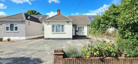 3 bedroom semi-detached bungalow for sale