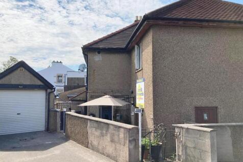 Lancaster Road, Morecambe LA4 4 bed flat for sale