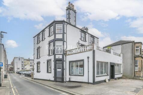 Northumberland Street, Morecambe LA4 6 bed house for sale