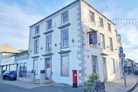 Marine Road Central, Morecambe LA4 8 bed house for sale