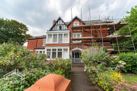 Court Royal, 53 Church Road, Lytham 2 bed flat for sale