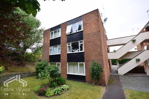 11, Woodlands Court, Woodlands Road... 2 bed flat for sale
