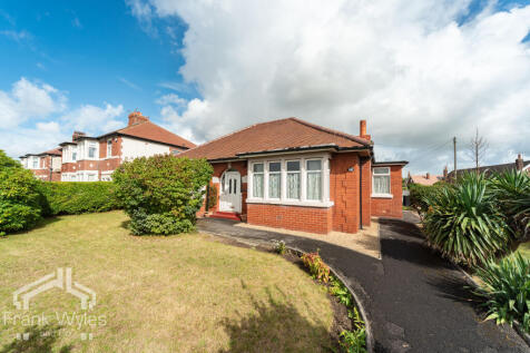 Albany Road, Lytham St. Annes... 3 bed detached bungalow for sale