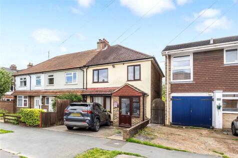 Third Avenue, Lancing, West Sussex, BN15 3 bed end of terrace house for sale