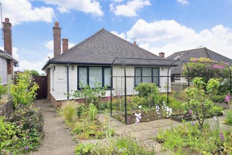 2 bedroom bungalow for sale