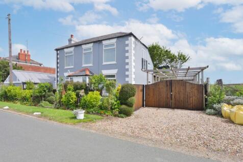 Spurn Road, Kilnsea, Hull, East... 3 bed detached house for sale