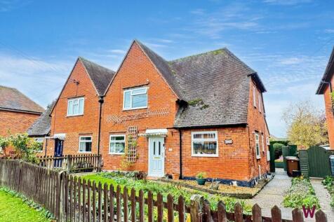 Station Road, Wallingford OX10 3 bed semi