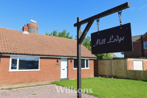 2 bedroom detached bungalow for sale