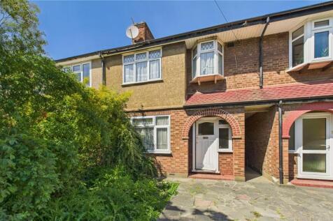Broadoak Avenue, Enfield 3 bed terraced house for sale