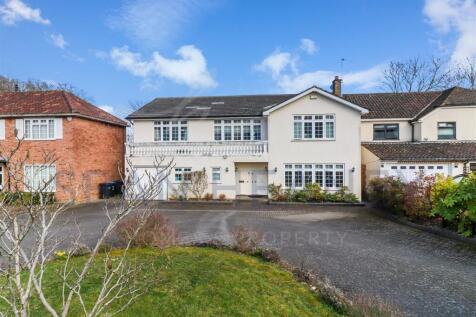 Broadgates Avenue, Barnet EN4 6 bed detached house for sale