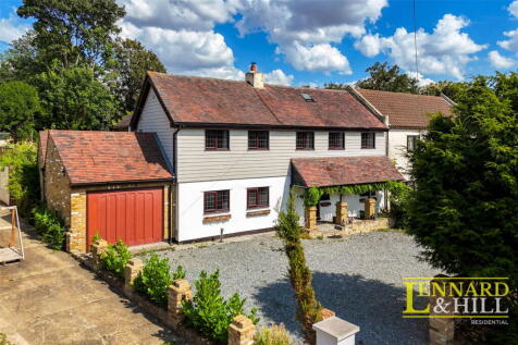 Meesons Lane, Grays RM17 5 bed house for sale