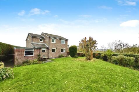 The Highlands, Liversedge, WF15 4 bed detached house for sale