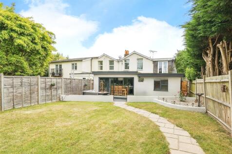 Farm Cottages, Emsworth Road, Hampshire 4 bed cottage for sale