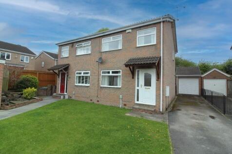 3 bedroom semi-detached house for sale