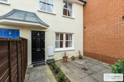 2 bedroom end of terrace house for sale