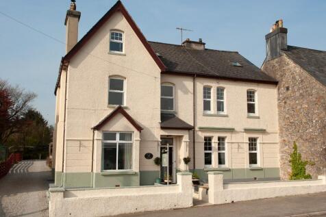 9 bedroom semi-detached house for sale