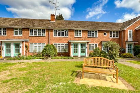 Westminster Court, St. Albans... 2 bed apartment for sale