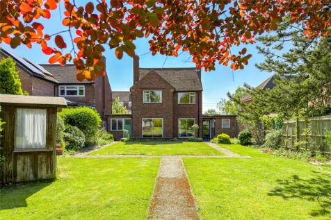 Abbey Avenue, St. Albans... 3 bed detached house for sale