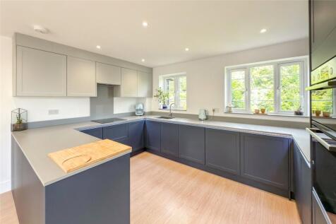 Chiswell Green Lane, St. Albans... 4 bed end of terrace house for sale