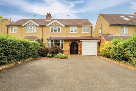 Sandridge Road, St. Albans... 3 bed semi