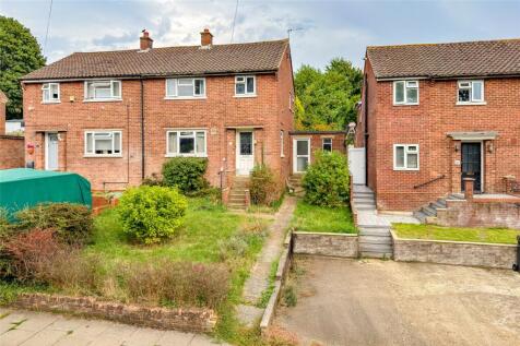 Ladies Grove, St. Albans... 3 bed semi
