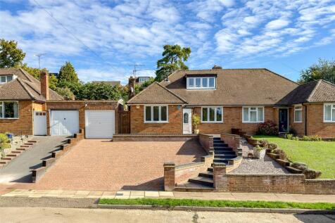 Netherway, St. Albans, Hertfordshire... 3 bed bungalow for sale