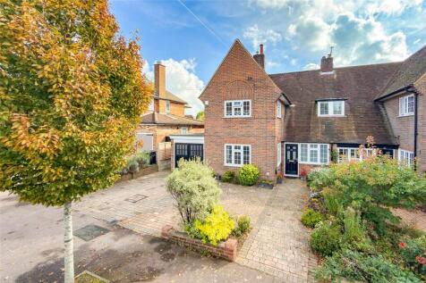 Bloomfield Road, Harpenden... 4 bed semi