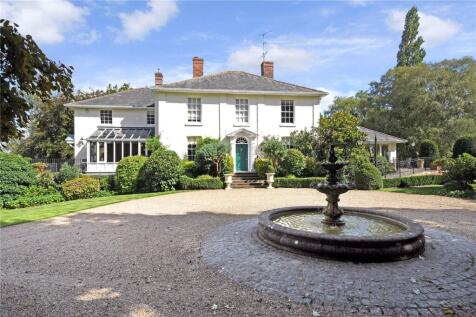 Parsonage Downs, Great Dunmow, Essex... 6 bed detached house for sale