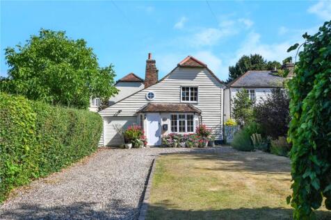 Matching Green, Harlow, Essex, CM17 4 bed detached house for sale