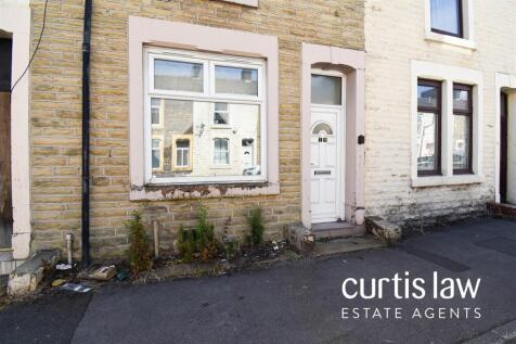 Barnes Street, Church 2 bed terraced house for sale