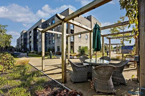 Gilbert Place, Lowry Way, Swindon... 2 bed apartment for sale