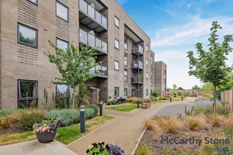 Gilbert Place, Lowry Way, Swindon... 2 bed apartment for sale