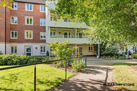 Shackleton Place, Bath Road, Devizes... 2 bed apartment for sale