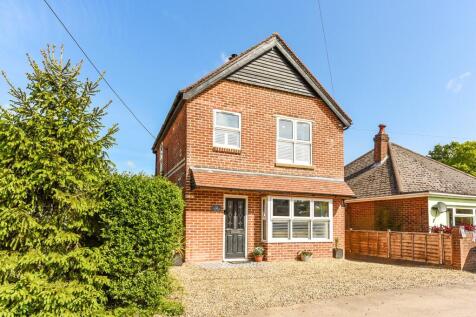 DURLEY 3 bed detached house for sale