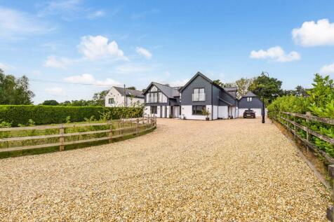 DURLEY 5 bed country house for sale