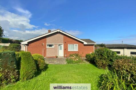 3 bedroom semi-detached bungalow for sale