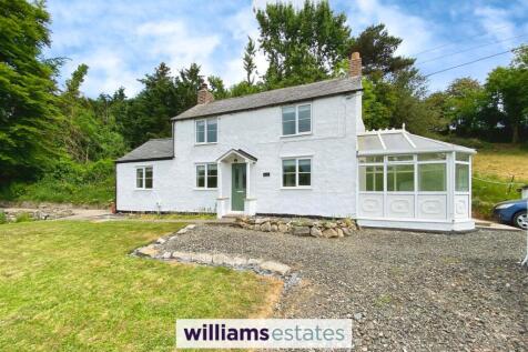 2 bedroom detached house for sale