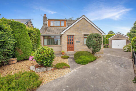 4 bedroom detached bungalow for sale